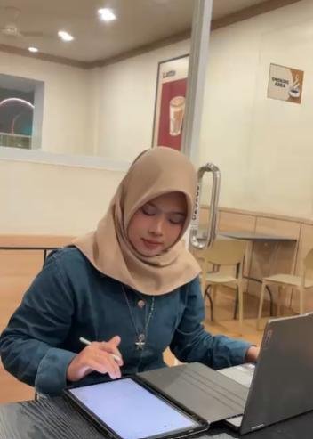 Tanpa ke Malaysia, Dua Mahasiswa Umsida Garap Konten USIM Press 5 Screenshot 2026 09 24 140410