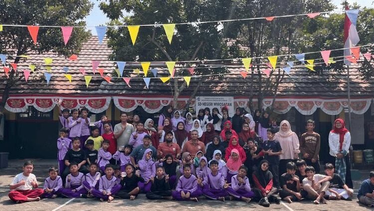 Semarak HUT RI di SDN Wirosaban, Kelompok PK UNY 2026 Hadirkan Perlombaan Inklusif bagi Semua Anak 5 Screenshot 2026 09 25 193025