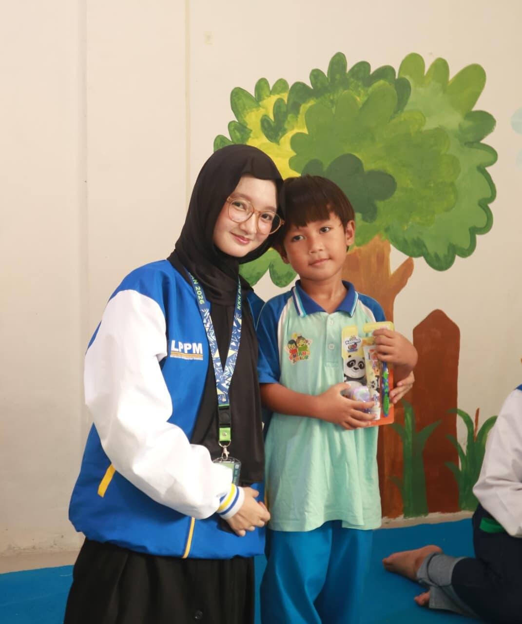 Langkah Kecil, Kebiasaan Baik: Menanamkan PHBS Sejak Dini di TK Little Stars 9 Sikat Gigi
