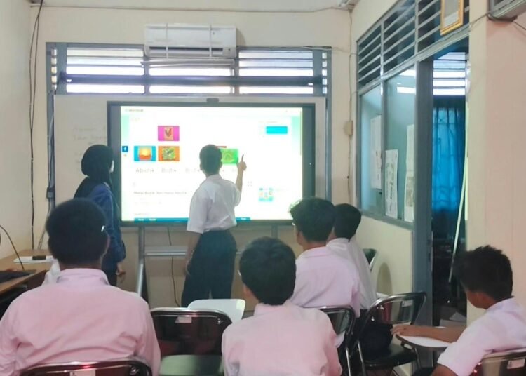 “Inovasi Pembelajaran IPA tentang Ekosistem dan Rantai Makanan Berbasis Permainan Interaktif di SLB Negeri 2 Bantul” 5 TempDragFile 20260924 210758