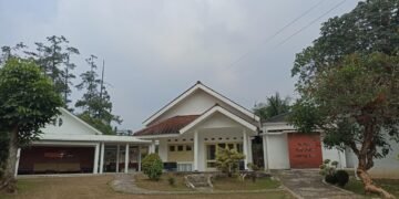 Wisma Bank Mandiri Cipayung Datar