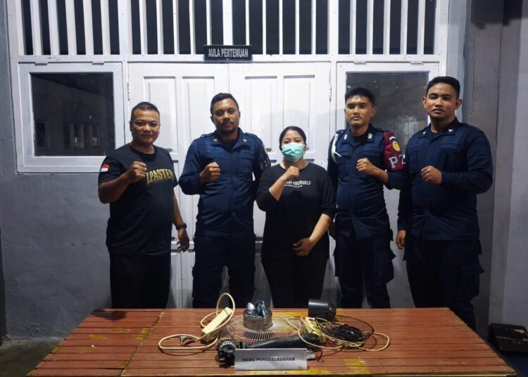 Deteksi Dini Gangguan Kamtib, Lapas Ternate Lakukan Penggeledahan Insidentil 6 WhatsApp Image 2026 09 02 at 08.19.45 2
