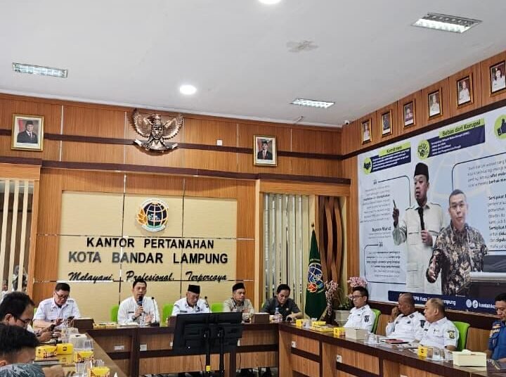 Kantor Pertanahan Kota Bandar Lampung Bahas Tindak Lanjut Permohonan Pemberian HGB PT Sekar Kanaka Langgeng 5 WhatsApp Image 2026 09 02 at 15.32.25