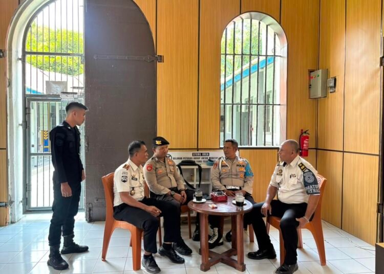 Jaga Stabilitas Kamtib, Lapas Bandanaira Terima Patroli Sambang Polsek Banda 5 WhatsApp Image 2026 09 09 at 10.03.54