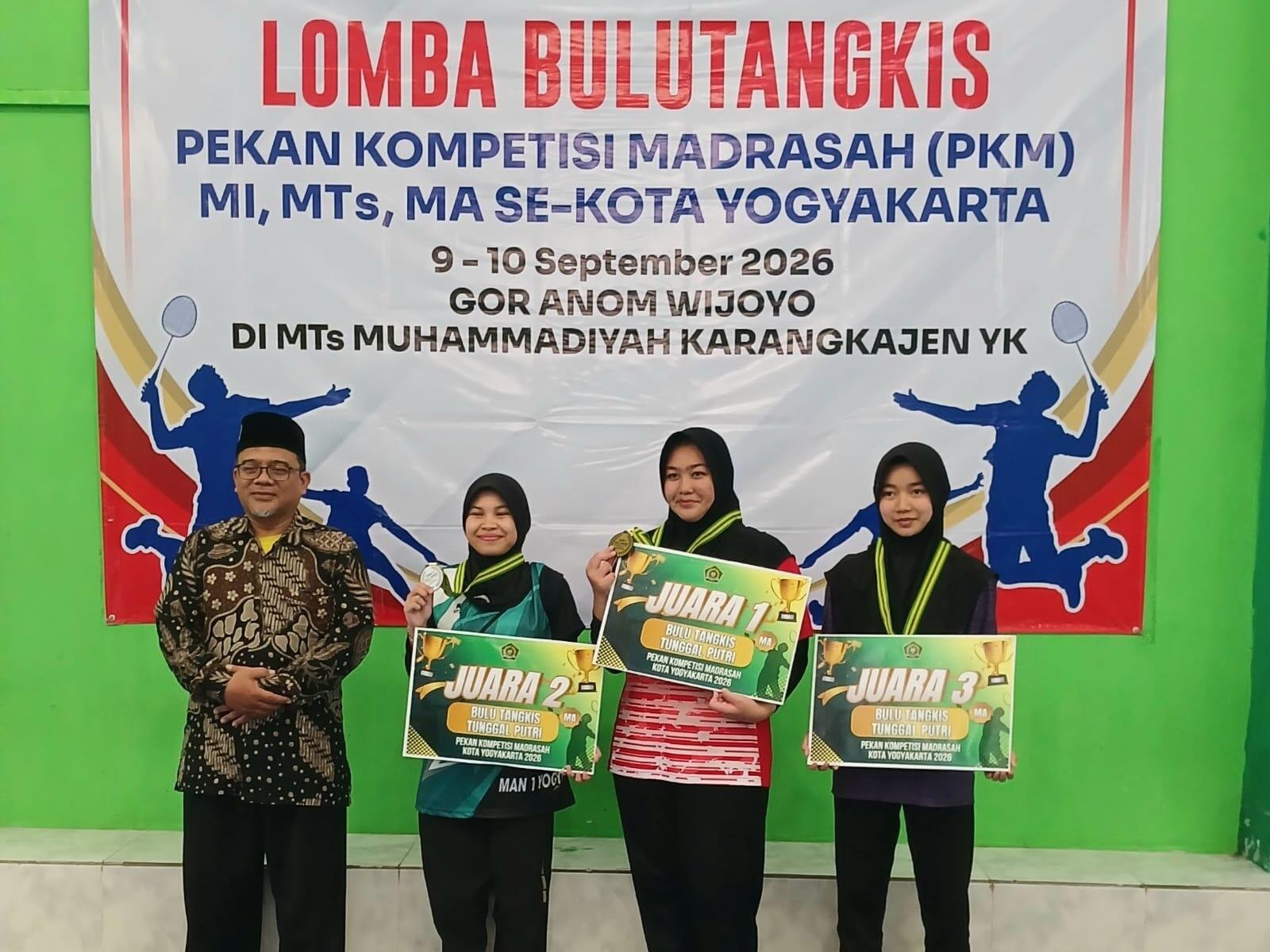 Terinspirasi Ginting, Aghnya, Murid MAN 1 Yogyakarta Juara 2 di Pekan Kompetisi Madrasah 7 WhatsApp Image 2026 09 11 at 1.54.01 PM