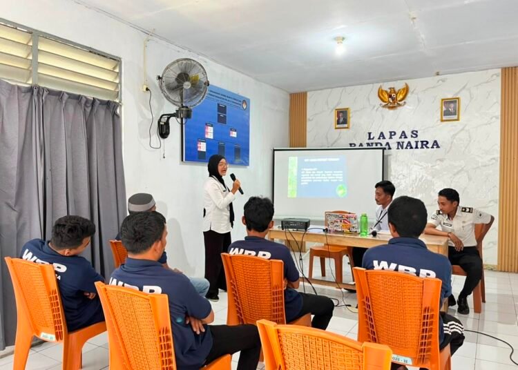 Lapas Bandanaira dan Peserta Magang Edukasi Warga Binaan tentang Pengendalian Hama Tanaman 5 WhatsApp Image 2026 09 15 at 09.58.30