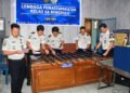 Perkuat Keamanan, Lapas Bengkulu Cek dan Tertibkan Administrasi Senjata 31 Lapas Bengkulu, Lembaga Pemasyarakatan, Pemasyarakatan, keamanan Lapas, ADM Kamtib, Supian Natalis, pemeriksaan senjata, administrasi senjata