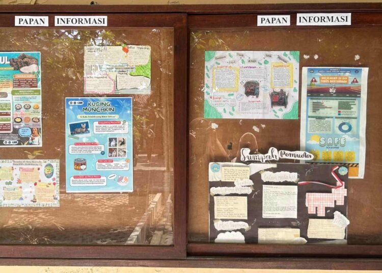 Tim PK UNY Dorong Budaya Literasi melalui Aktivasi Mading SMA Negeri 7 Yogyakarta 5 WhatsApp Image 2026 09 17 at 10.21.12 1 300kb