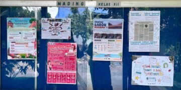 Perbaikan dan Aktivasi Papan Informasi SMA Negeri 7 Yogyaarta