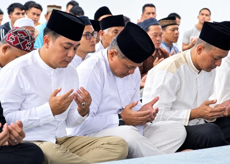 Lapas Bengkulu Menengadahkan Tangan, Salat Istisqa untuk Memohon Hujan Berkah 5 Lapas Bengkulu, Salat Istisqa, doa bersama, kemarau Bengkulu, hujan Bengkulu, musim kemarau, kekeringan, BMKG Bengkulu, El Nino