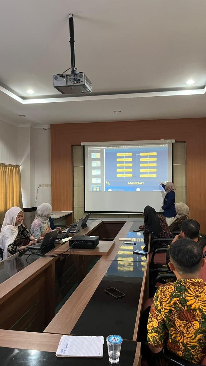 Mahasiswa UNY Rancang POROS untuk Menata Pengelolaan Konten Media Sosial Dikpora DIY 9 WhatsApp Image 2026 09 18 at 9.13.39 AM