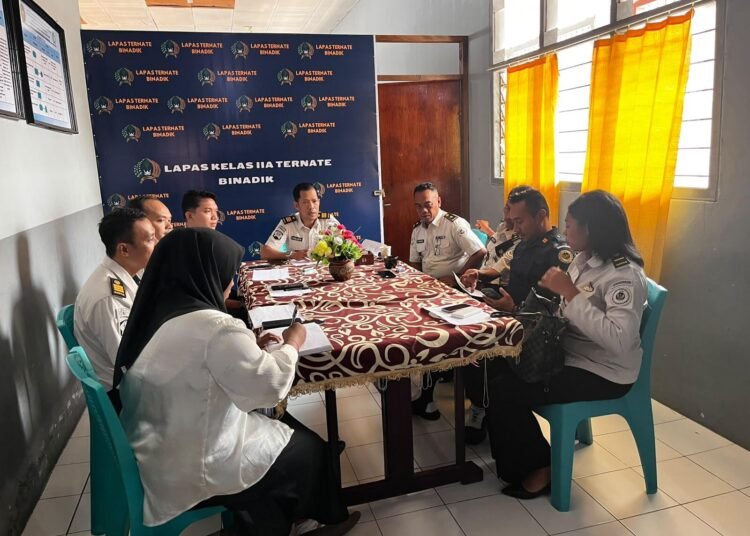 Tingkatkan Kualitas Pembinaan, Lapas Ternate Gelar Sidang TPP Bahas Usulan Pembinaan Kemandirian 6 WhatsApp Image 2026 09 30 at 10.28.38