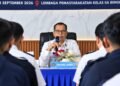Kakanwil Ditjenpas Bengkulu Dorong Jajaran Lapas Tingkatkan Kinerja dan Pelayanan 7 Kakanwil Ditjenpas Bengkulu Aris Munandar memberikan penguatan tugas dan fungsi kepada jajaran petugas Lapas Kelas IIA Bengkulu. Doc. Humas Labring