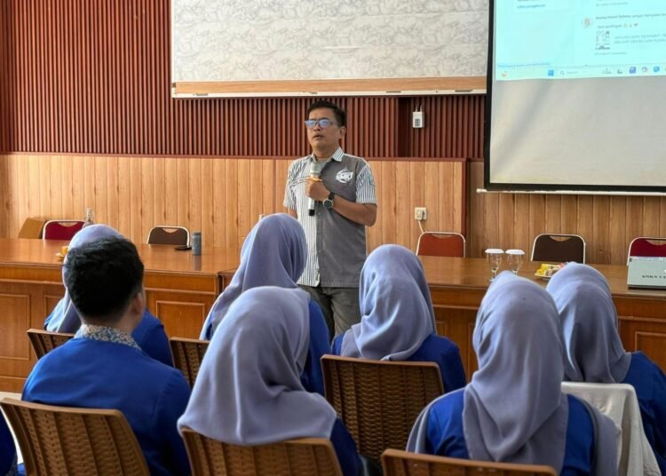 keahlian saja tidak cukup