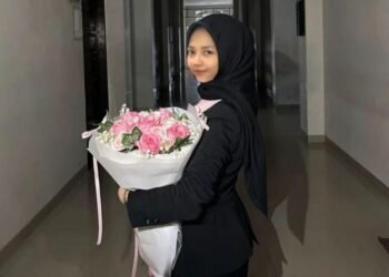 Mengenal Harleyava Chesna Alfiani: Sosok Akademisi dan Praktisi Perbankan yang Berdedikasi bagi Kemajuan UMKM 1 Harleyava Chesna Alfiani, S.E., M.M., praktisi perbankan dan mahasiswa Program Doktor (S3) Universitas Lampung yang aktif berkontribusi dalam riset ekonomi digital dan pemberdayaan UMKM.