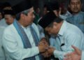 Buya Wahyu Misbach Salami KH Zulfa Mustofa saat Peresmian Kantor MWCNU Tanjung Priok 6 IMG 9956