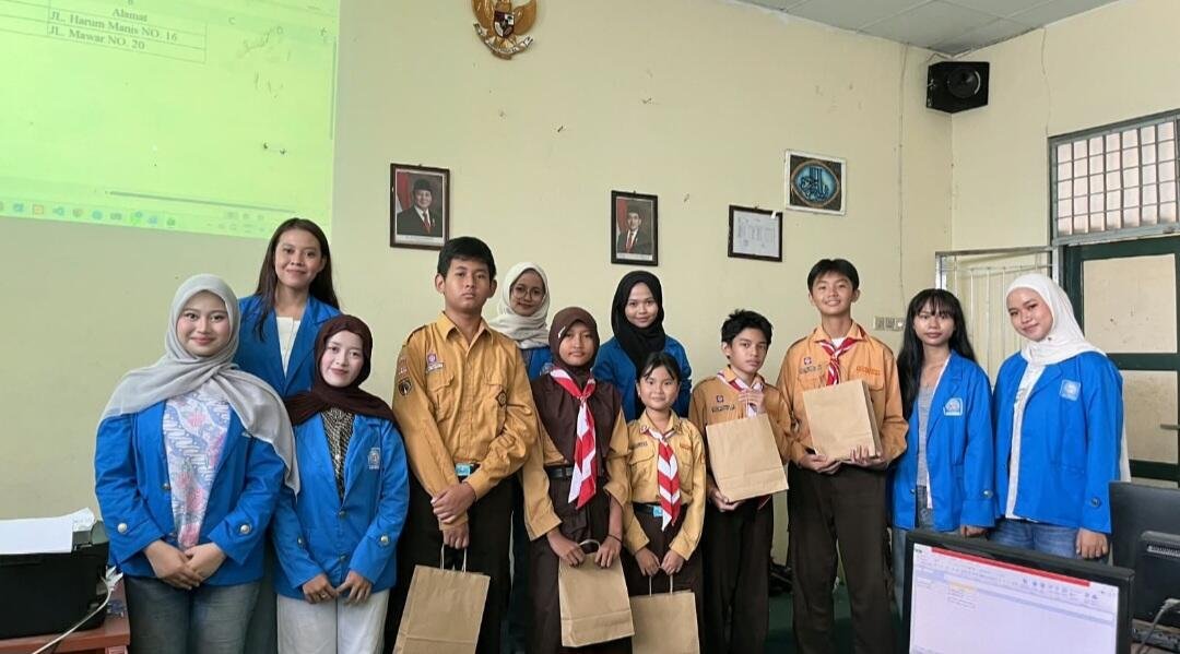 Pengabdian Kepada Masyarakat dengan judul “Peningkatan Literasi Digital Siswa SMP melalui Pelatihan Microsoft Word” 9 Screenshot 20261020 150026 Gallery