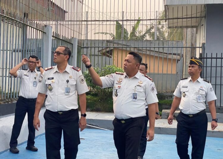 Kanwil dan Ditjenpas Monitor Layanan, Lapas Arga Makmur Perkuat Kualitas Pemasyarakatan 5 WhatsApp Image 2026 10 06 at 14.04.03