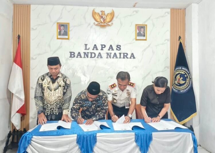 Perkuat Pembinaan Keagamaan, Lapas Bandanaira Teken PKS dengan KUA Banda dan GPM Naira 5 WhatsApp Image 2026 10 08 at 11.06.42