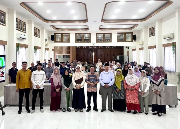 MAN 1 Yogyakarta Perkuat Sinergi dengan Orang Tua, Bahas Evaluasi dan Pengembangan Kelas Internasional 6 WhatsApp Image 2026 10 11 at 7.42.19 PM