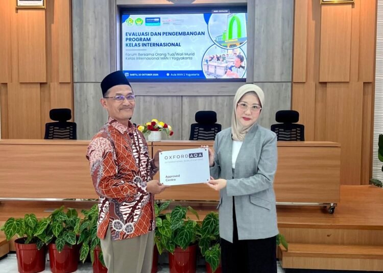 Resmi Menjadi OxfordAQA Approved Centre, MAN 1 Yogyakarta Mantapkan Langkah Kelas Internasional 6 WhatsApp Image 2026 10 11 at 7.48.38 PM