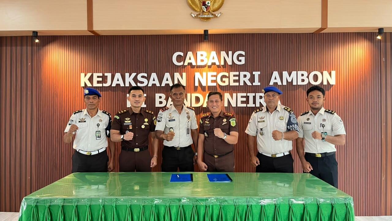 Lapas Bandanaira dan Cabjari Banda Neira Sepakati PKS Penanganan Overstaying Tahanan 7 WhatsApp Image 2026 10 13 at 09.41.05 1