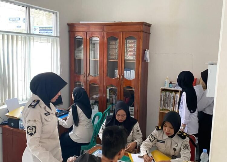 Klinik Rutan Bengkulu Rutin Laksanakan Pemeriksaan Kesehatan bagi Warga Binaan 5 WhatsApp Image 2026 10 14 at 09.52.57