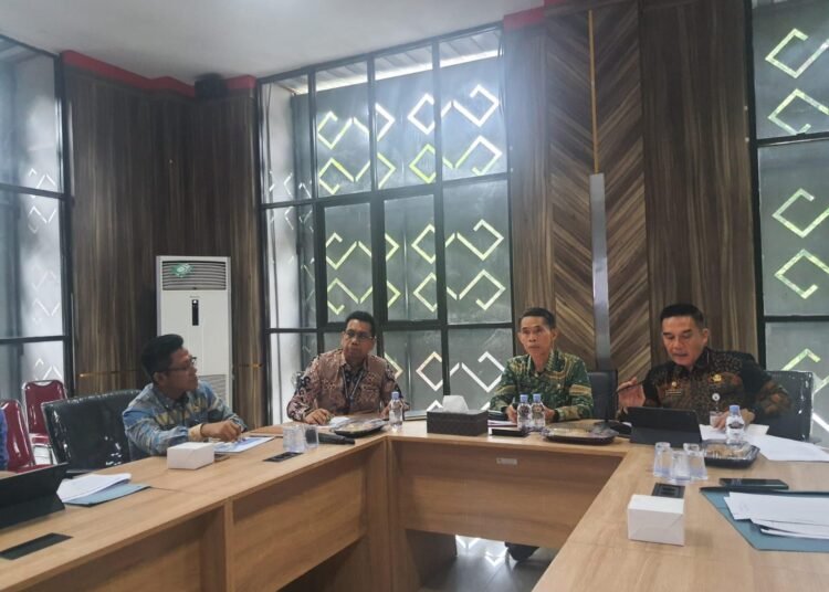 Kantah Lampung Selatan dan Pemkab Perkuat Sinergi, Dorong Ekonomi Daerah melalui Layanan Pertanahan 5 WhatsApp Image 2026 10 15 at 13.35.32