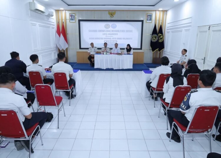 Sinergi Rehabilitasi, Lapas Mojokerto Gandeng BNNK Mojokerto Gelar Sharing Knowledge Rehabilitasi Sosial 5 WhatsApp Image 2026 10 26 at 14.42.49 2