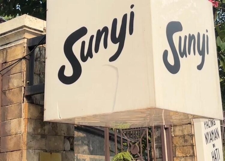 Menikmati Kopi Sambil Belajar Bahasa Isyarat Di Sunyi Coffe Barito