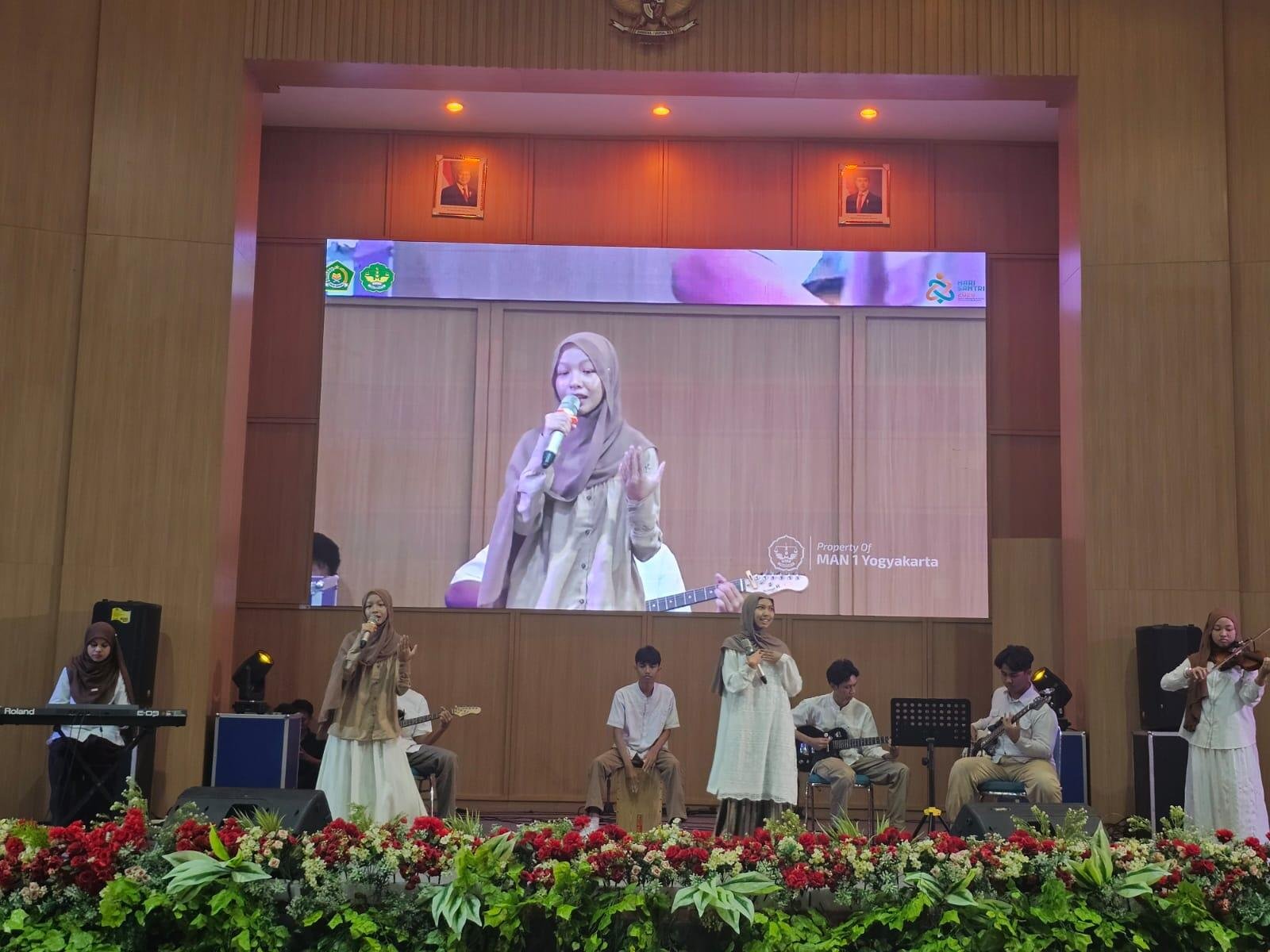 Apresiasi Tahfiz MAN 1 Yogyakarta Jadi Panggung Kreativitas Murid MAN 1 Yogyakarta 7 WhatsApp Image 2026 10 27 at 3.00.16 PM