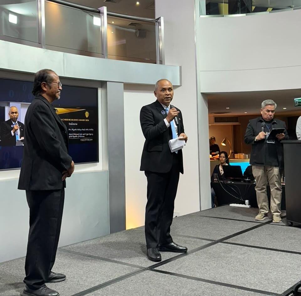 Kepala BSSN Raih Penghargaan Outstanding Leadership pada Konferensi Keamanan Siber ASEAN-Jepang di Thailand