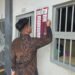 Pastikan Administrasi Pengamanan Tertib, KPR Rutan Bengkulu Laksanakan Pemeriksaan Papan Sterek