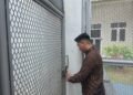 Pastikan Keamanan Tetap Terjaga, Petugas Rutan Bengkulu Rutin Laksanakan Pengecekan Gembok Blok Hunian