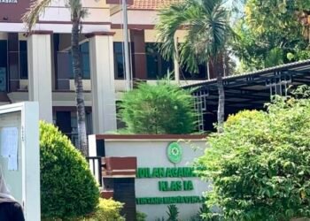 Paham Jalannya Sidang, Mahasiswa Hukum Untag Surabaya Amati Langsung di Pengadilan Agama Surabaya 1 c2bd9b56 070e 424f 9df7 1877e5b8e3a9 1