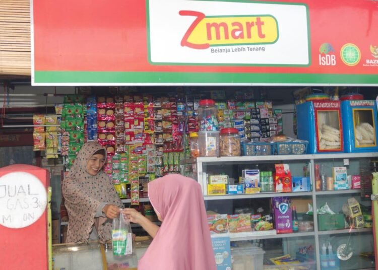 Kegiatan Transaksi Jual Beli, Melalui Program ZMart BAZNAS Dorong Peningkatan Omzet Usaha Mustahik Binaan Baznas
Sumber: https://baznas.go.id/