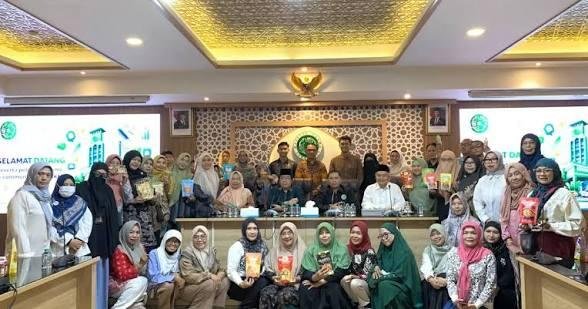 LPEU MUI Siapkan Platform E-Commerce untuk Buka Pasar UMKM 5 images