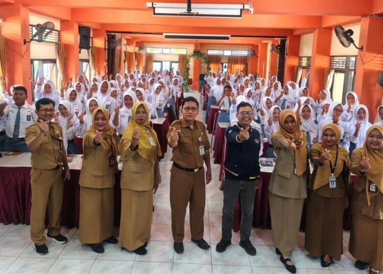 Dari Takut Ditolak ke Berani Menjual, Mental Marketing Dibangun di SMK 5 Ahmad Madani di SMK Negeri 1 Wonogiri